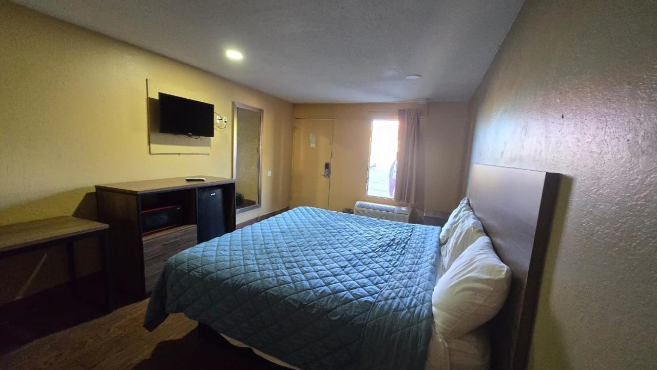Diamond Inn Motel By Oyo Jackson Hwy 80- I-20 Εξωτερικό φωτογραφία